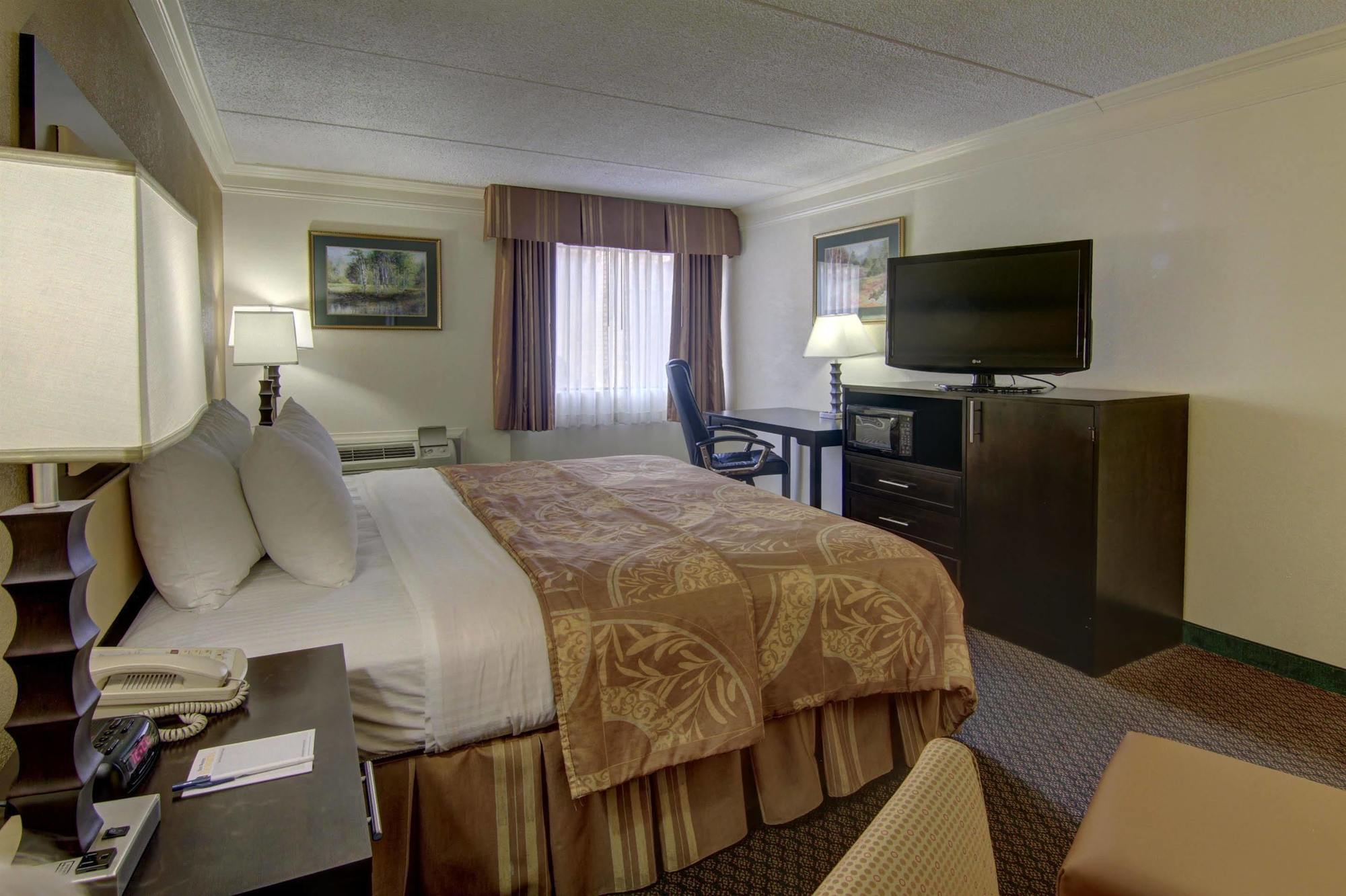 Best Western Riverside Inn Macon Bagian luar foto